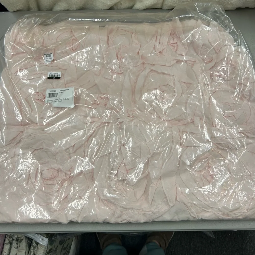 Monique Lhuillier Rosette Standard Pillow Sham Cover Pink Rose Floral NEW